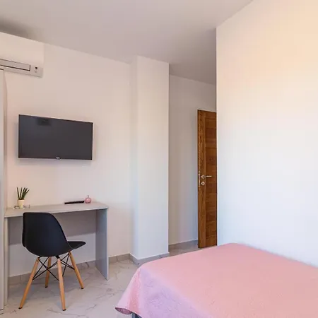 Beautiful 6 Bedroom In ヴィラ *